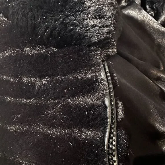 Gallery Women's Hooded Grooved Faux-Fur Jacket Black Size L - Picture 6 of 10